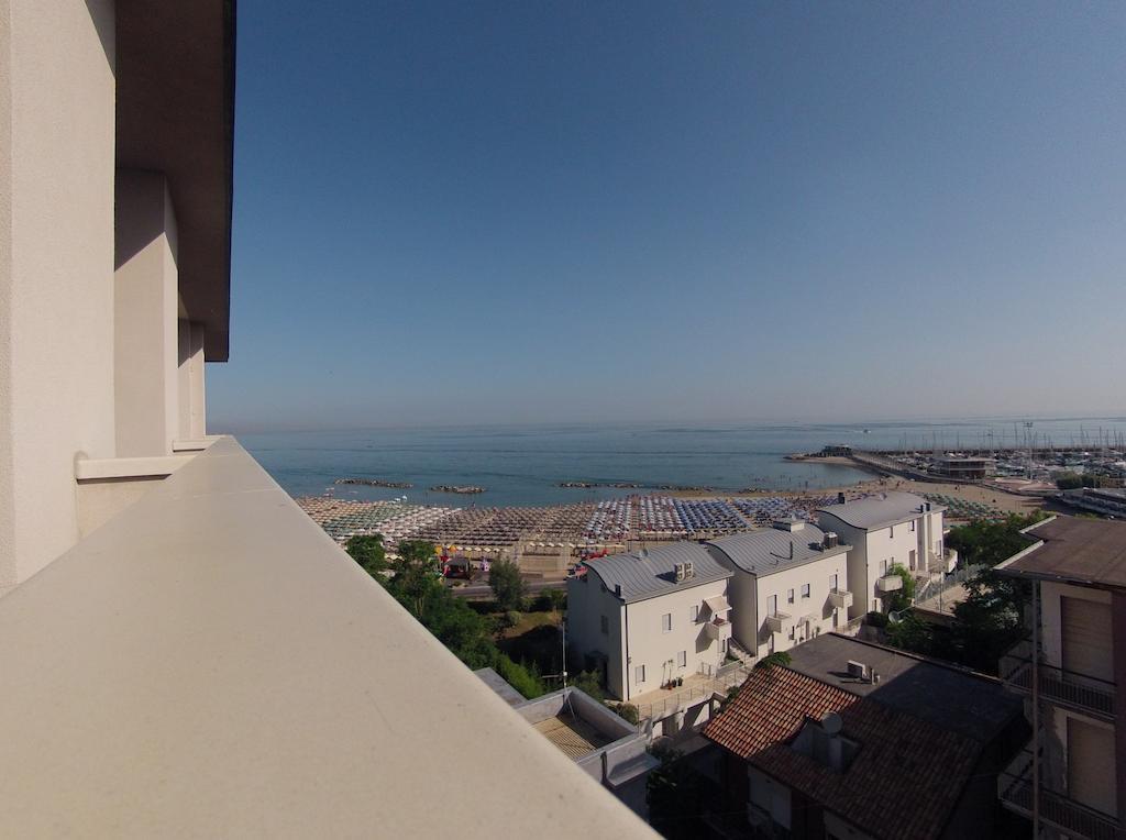 Hotel Acropolis Cattolica Quarto foto